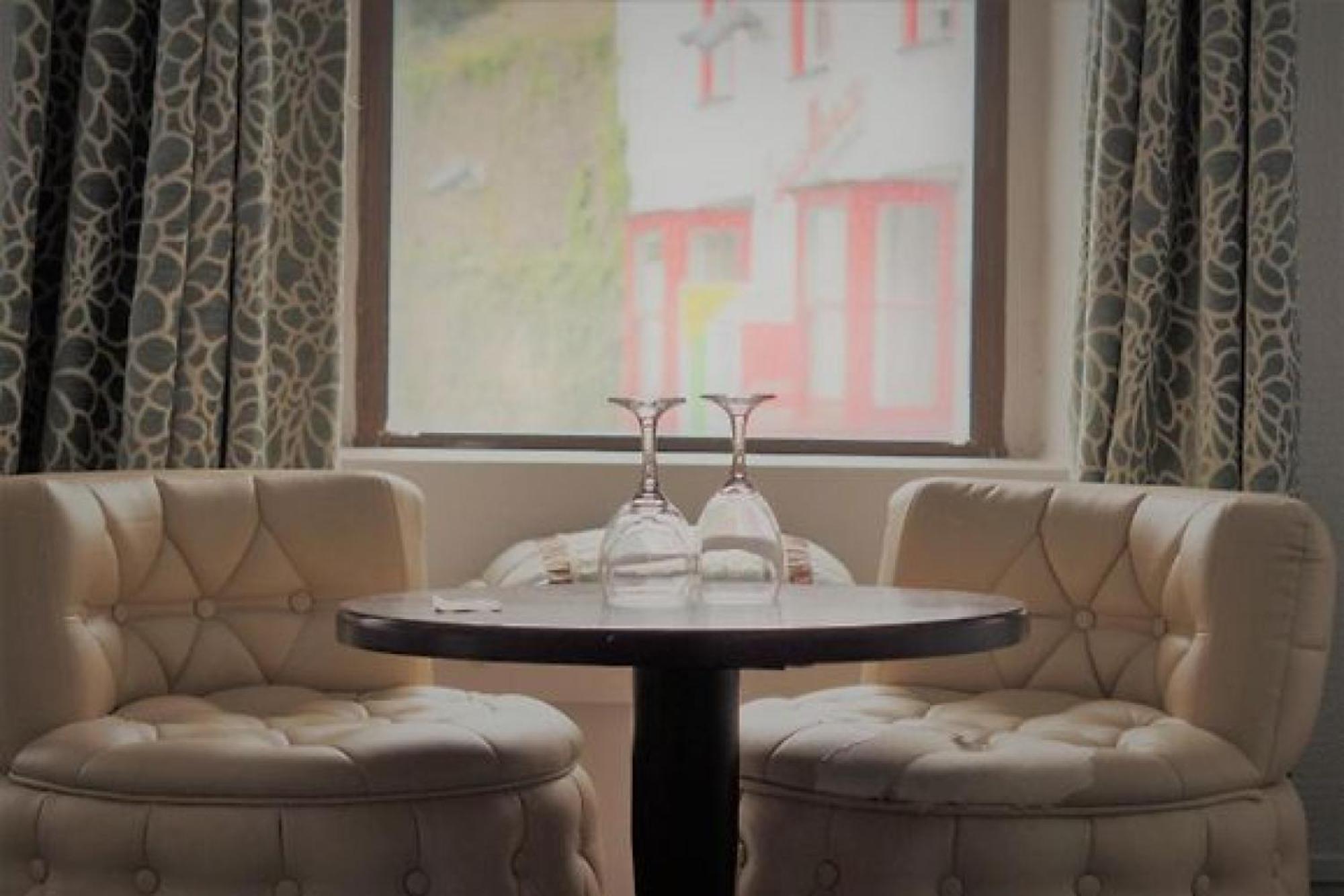 The Waterfront Townhouse Accommodation 킬케니 외부 사진
